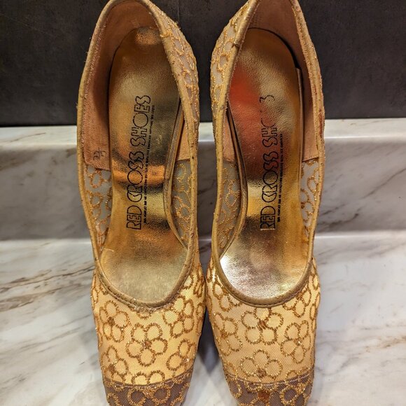 Vintage Red Cross Gold Mesh Chunky Heel - Picture 2 of 5